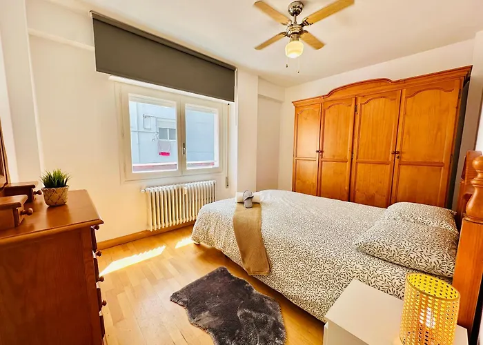 La Ibiza Del Pilar Zaragoza